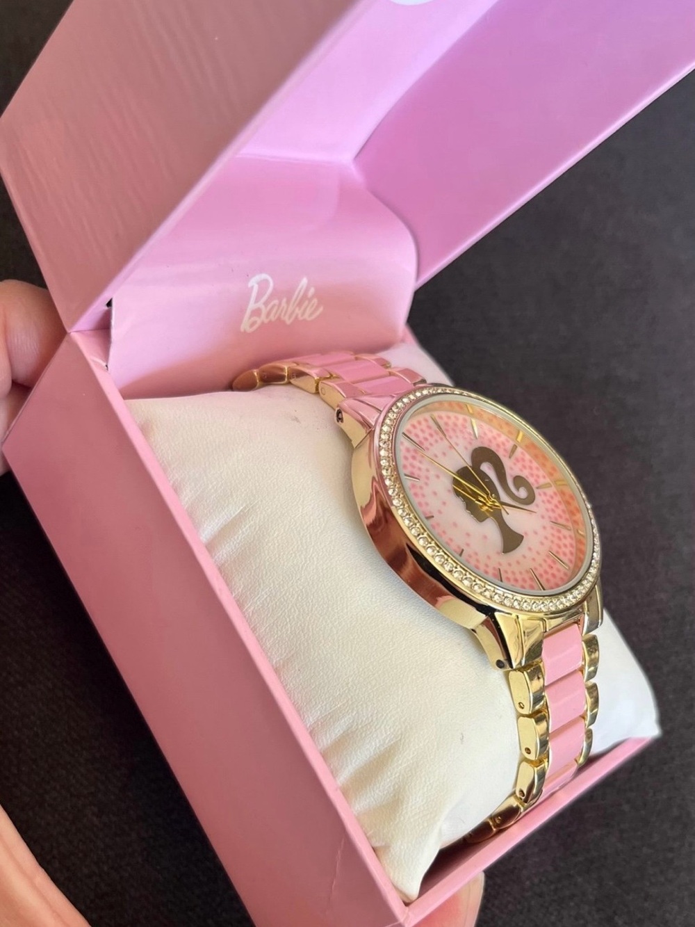 ๐ Barbie Pink and Gold Crystal Accent Ladies Watch - Picture 4 of 6